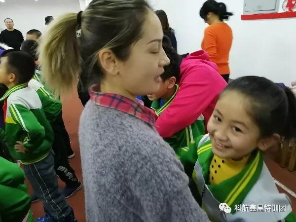 “感恩亲爱的您们！期待更好的自己”农大附小四三班感恩励志教育