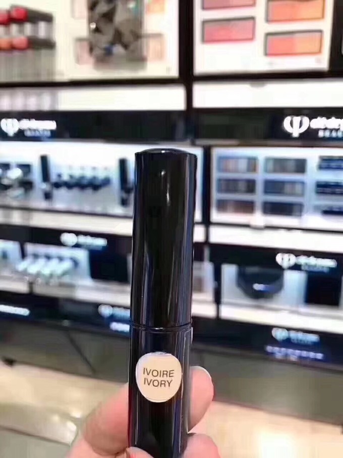 平价推荐彩妆眼影修容腮红三合一,好用健康的眼影彩妆推荐