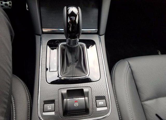 买斯巴鲁力狮都是什么人,买斯巴鲁力狮2.5t