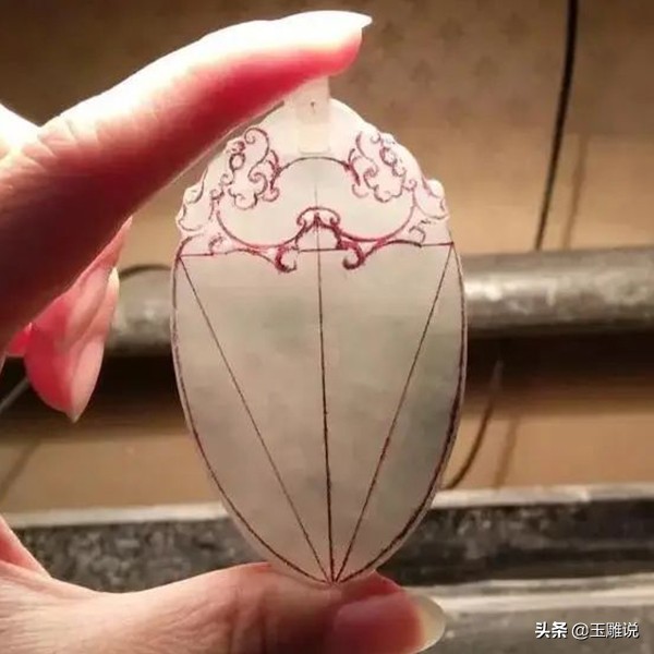 翡翠加工工费大概多少钱,翡翠雕刻工费一般多少钱