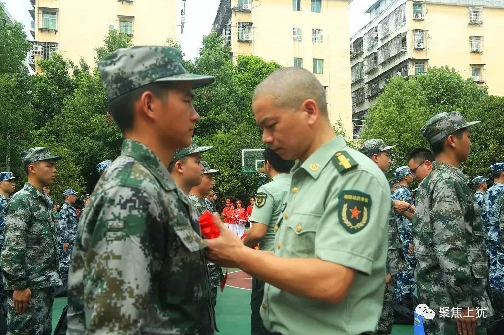 上犹新兵入伍大会视频,2017年上犹入伍新兵