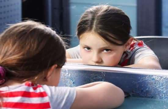 叛逆期孩子不愿跟你沟通怎么办,亲子关系不好孩子不沟通怎么办