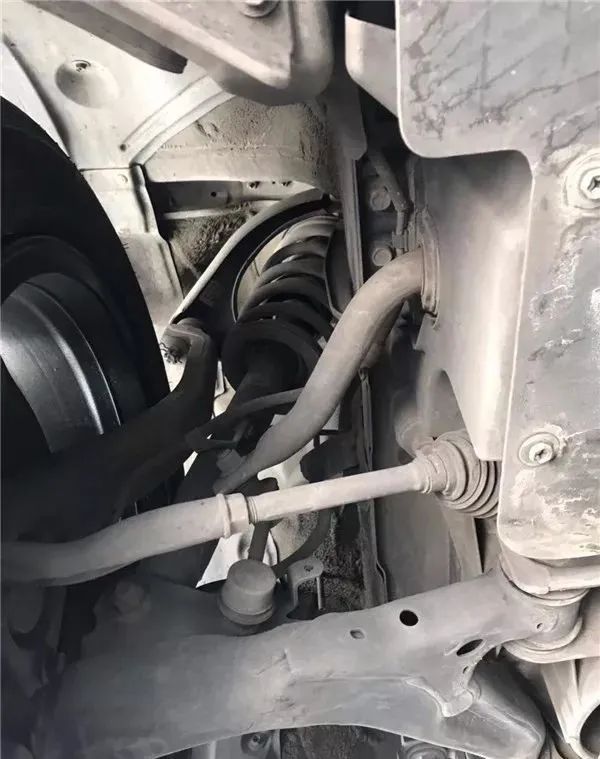 有哪些性能出众的豪车推荐,好车推荐10万雷克萨斯