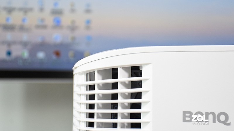 数字化办公场景体验,明基e580智能投影机