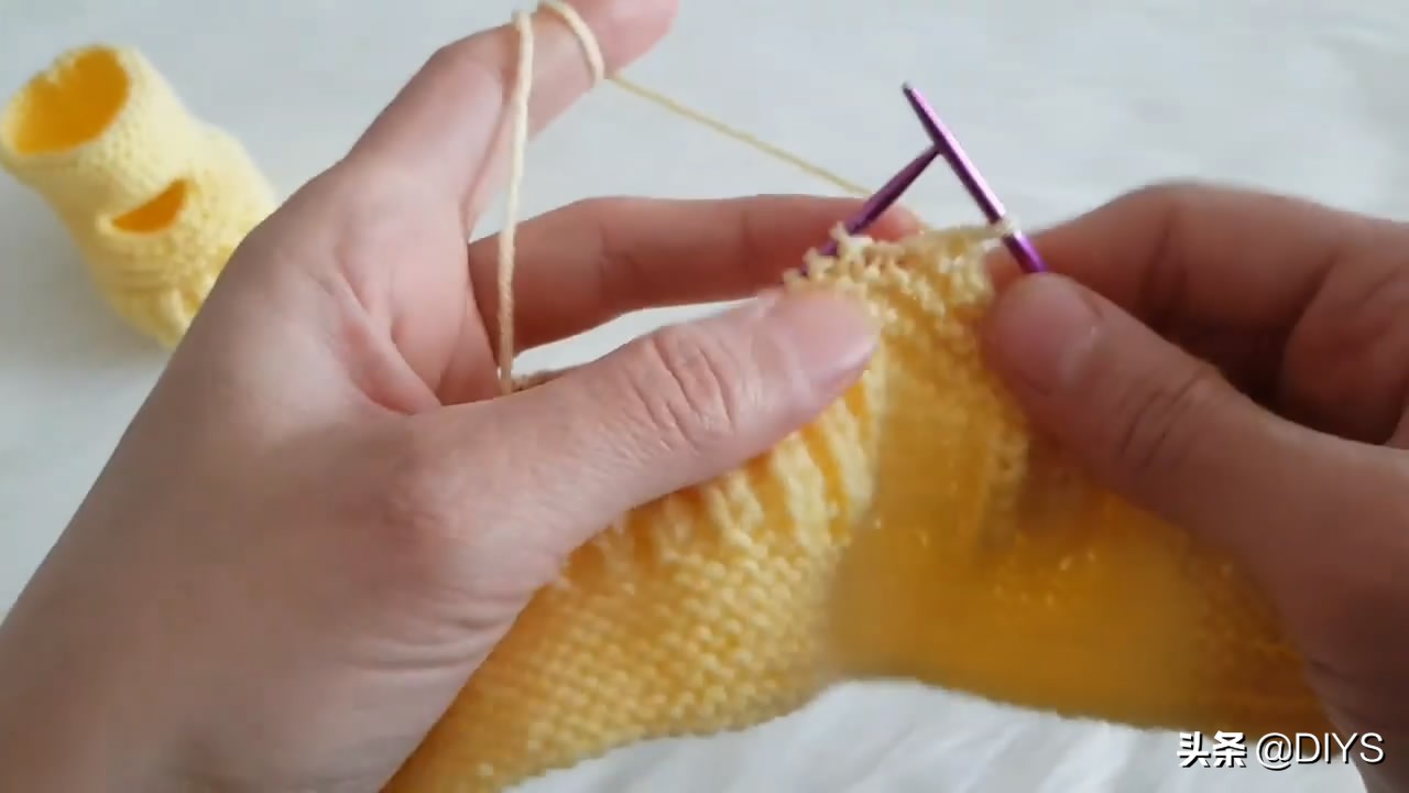 宝宝袜套编织教程,编织宝宝袜套