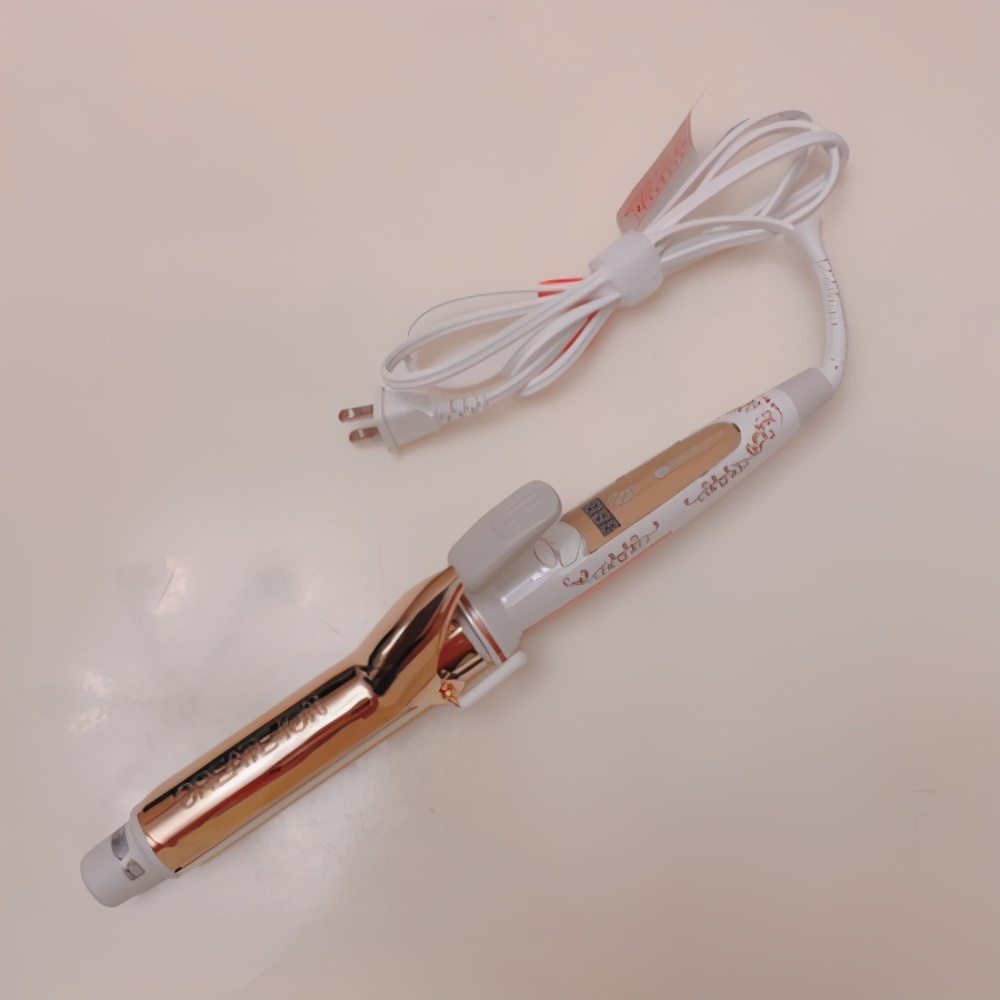 用直发棒怎么卷发直板夹,新手是更推荐卷发棒还是直板夹