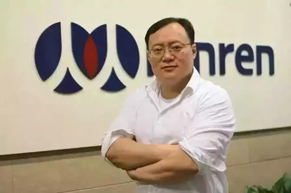 人人网为何会跌落神坛,人人网卖车靠谱吗