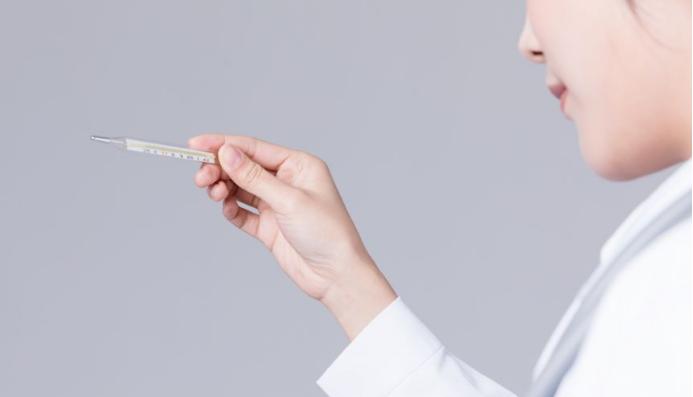 布洛芬对乙酰氨基酚如何使用,吲哚美辛片退热用法