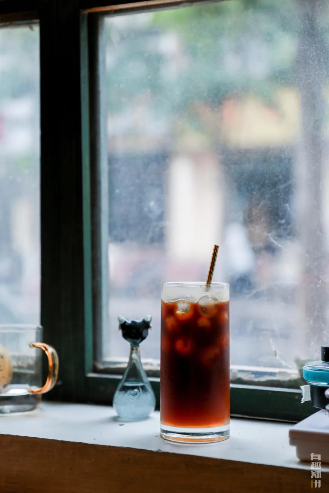 北街13号咖啡馆,隐藏在巷子里的一家复古咖啡店