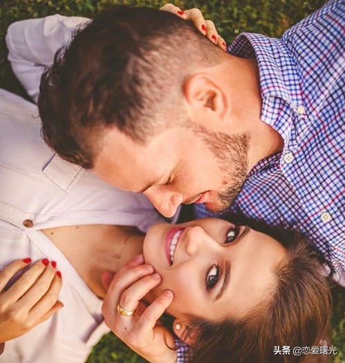 爱情的第三者该怎么办,怎么能平静的对待爱情里的第三者