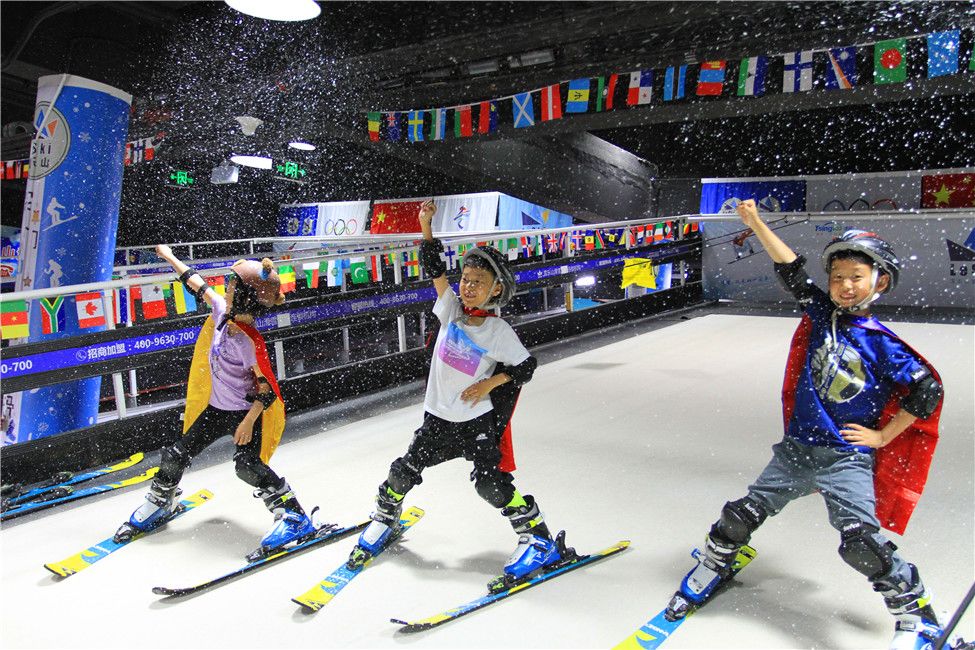 雪乐山室内滑雪场炫技,雪乐山陈剑