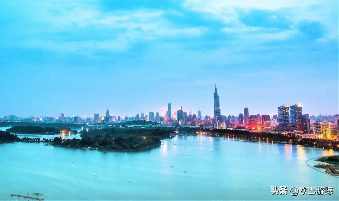 南京金陵城全景,南京金陵酒店新楼有多少米高