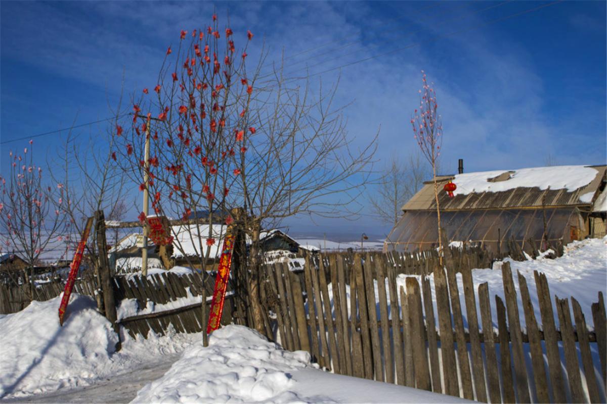 小雪见晴天谚语,南方有雨北方有雪是什么意思