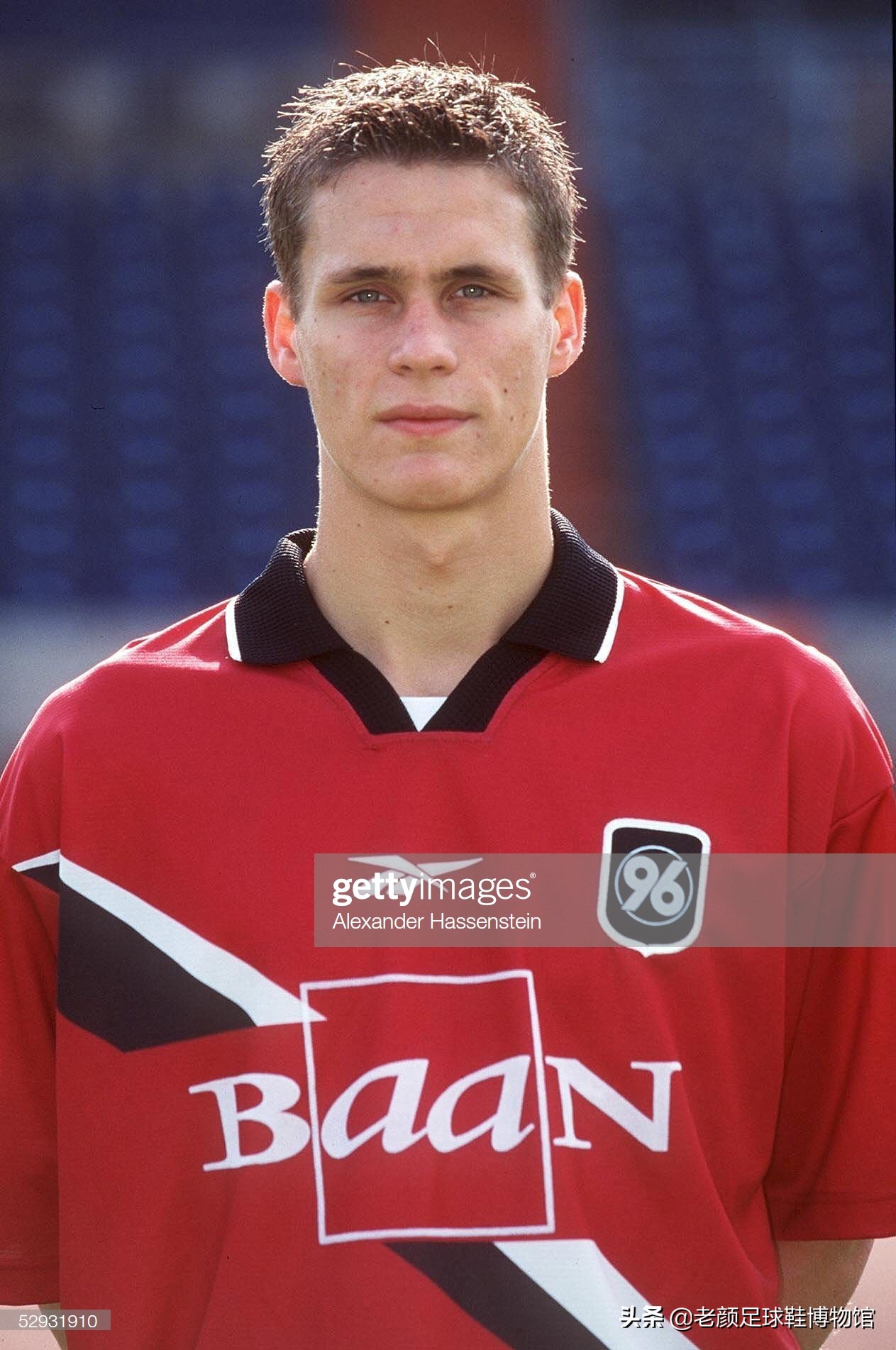 踢五届世界杯娶五个老婆，拜仁大佬39岁双杀皇马后和嫩草女友私奔