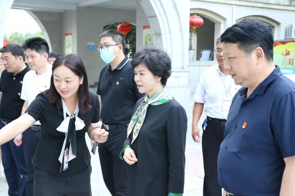 江苏教育厅顾月华,江苏省教育局顾月华