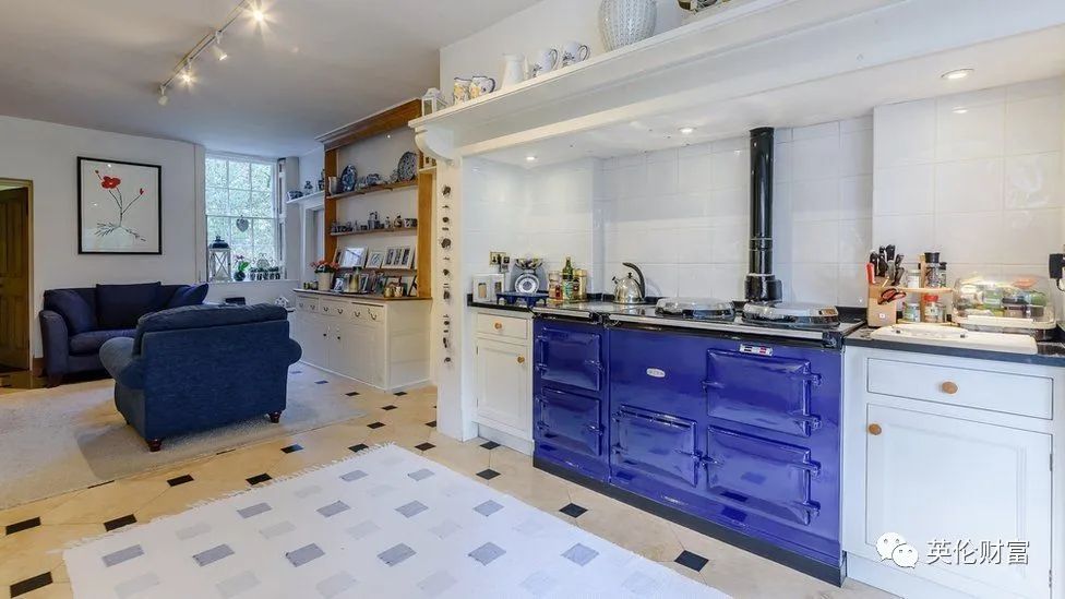 英国名人故居，泰晤士河畔乡村别墅275万寻找新主人