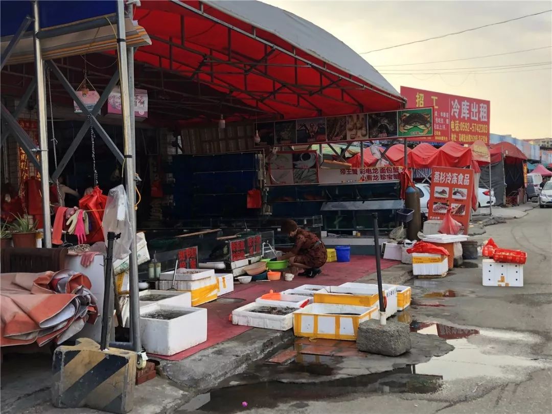 厦门10元店小商品最全批发市场,厦门最大的小商品批发市场在哪里