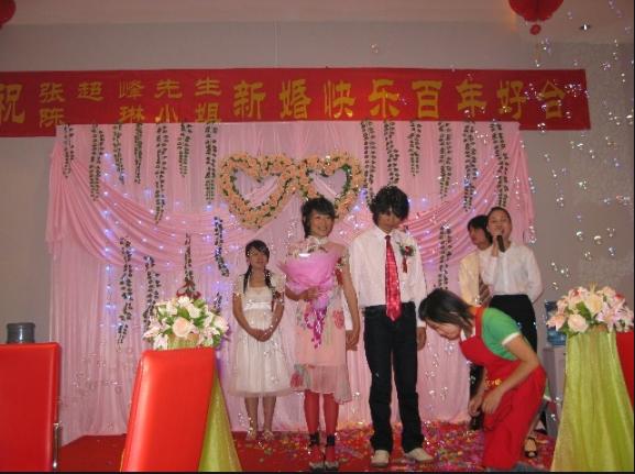 她23岁一曲成名，提携杨坤红过那英，两次被情所伤，39岁跳楼自杀