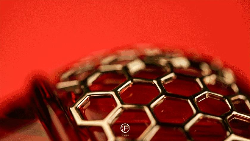 霸屏来袭！来娇兰“星球”，绽放你所有的美丽