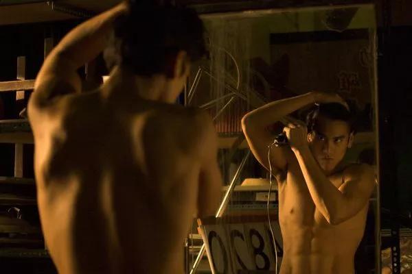 彭于晏在翻滚吧阿信中学会了什么,翻滚吧阿信彭于晏训练被摩托车追