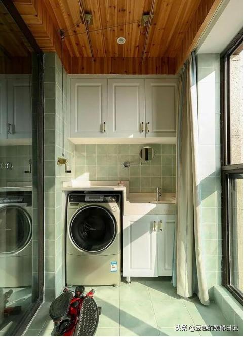 阳台装修做洗手盆，注意尺寸做对，才能让洗衣区功能性更强