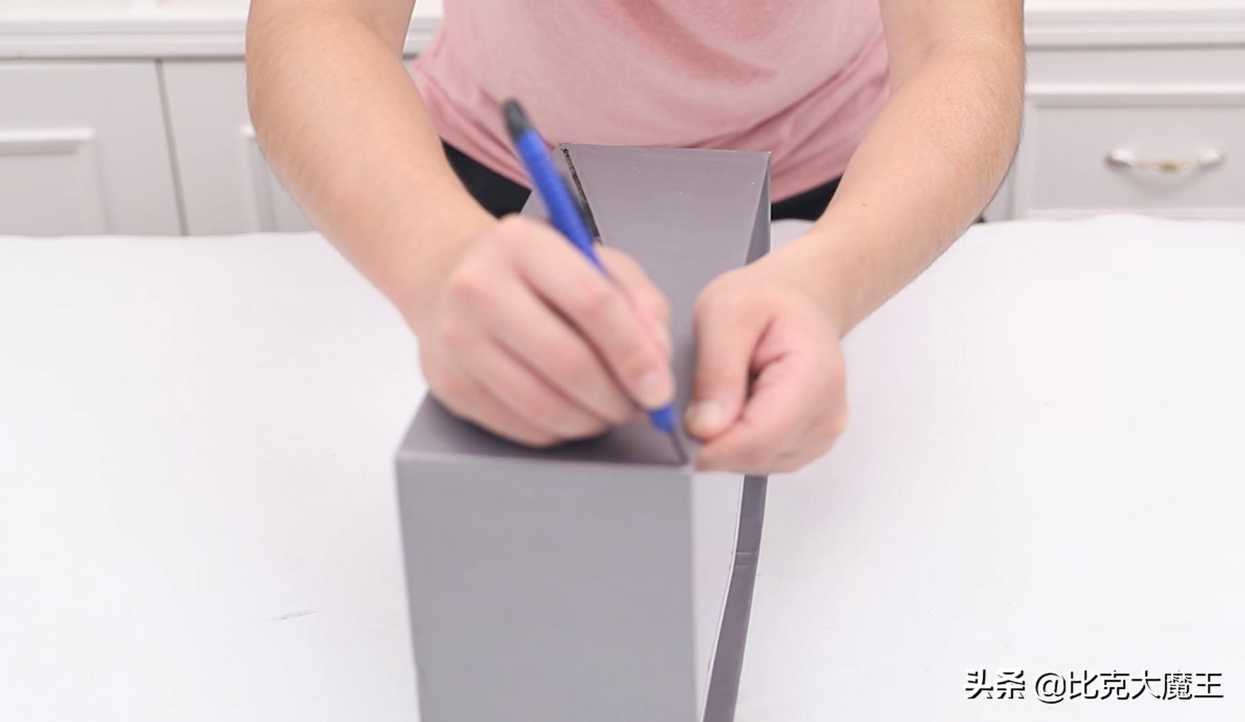 空鞋盒放衣柜,空鞋盒不要扔做收纳盒