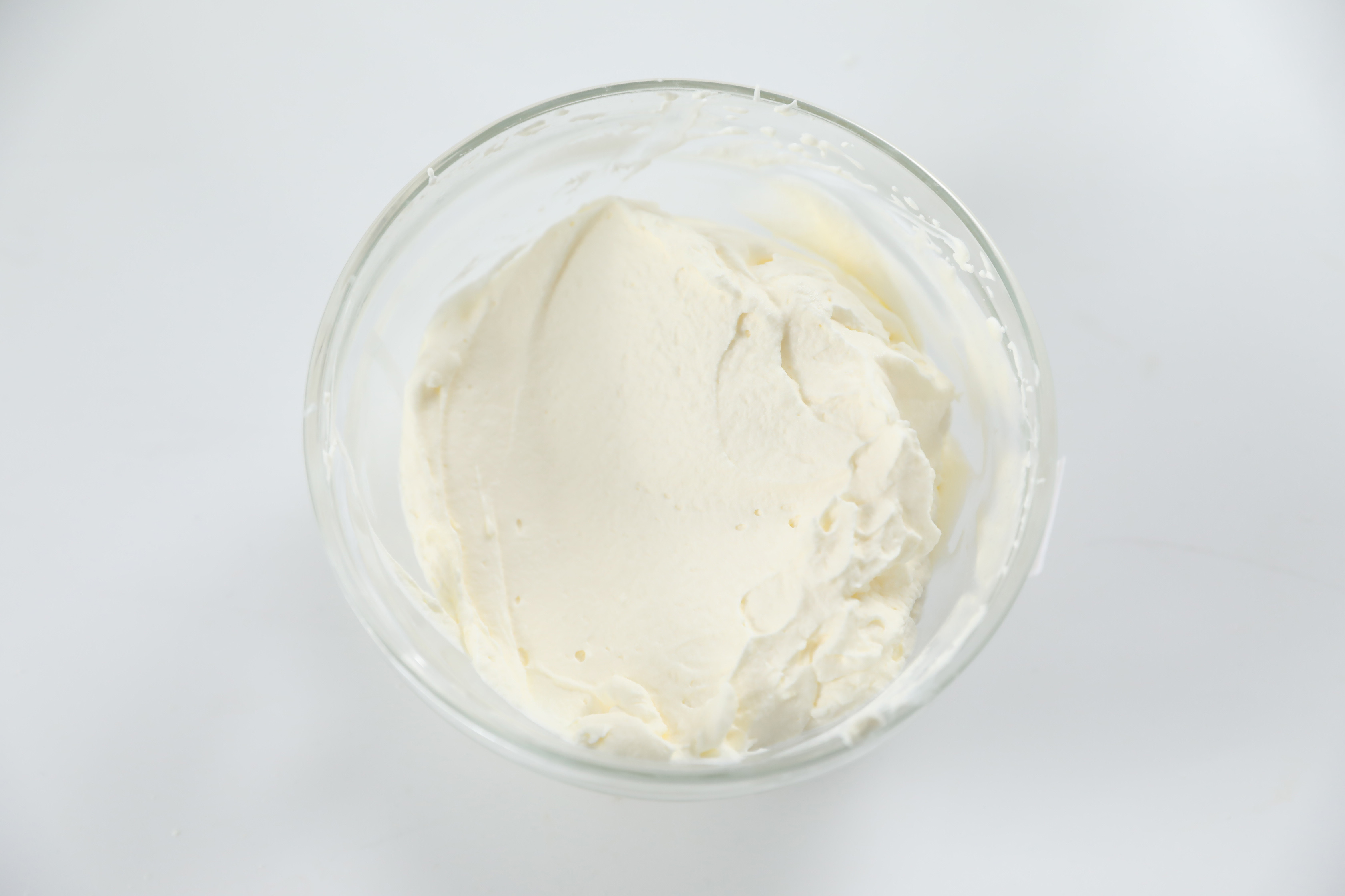 超级评测|12款淡奶油哪款淡奶油夏季打发更稳定？