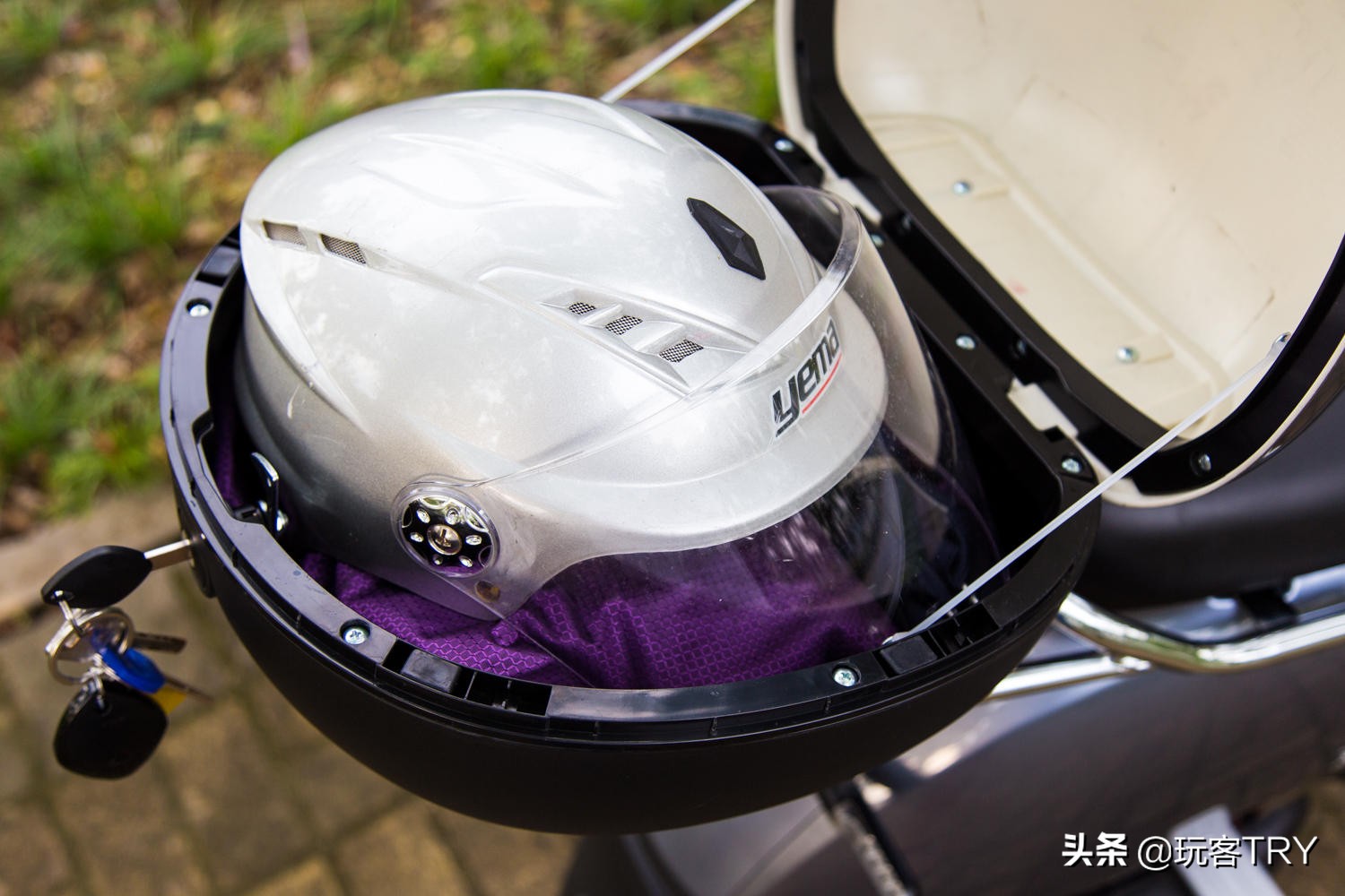 预算3000跑100km的雅迪,预算1000多电动车百公里续航