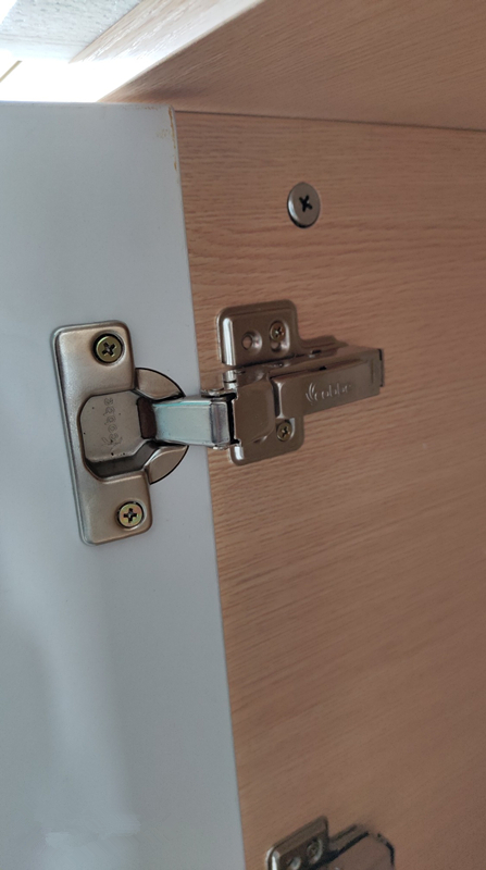 柜门铰链螺丝刀松动固定神器,柜门上的螺丝拧不下来怎么办