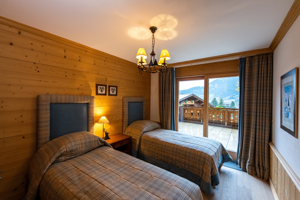 前方到站,瑞士维拉尔小镇