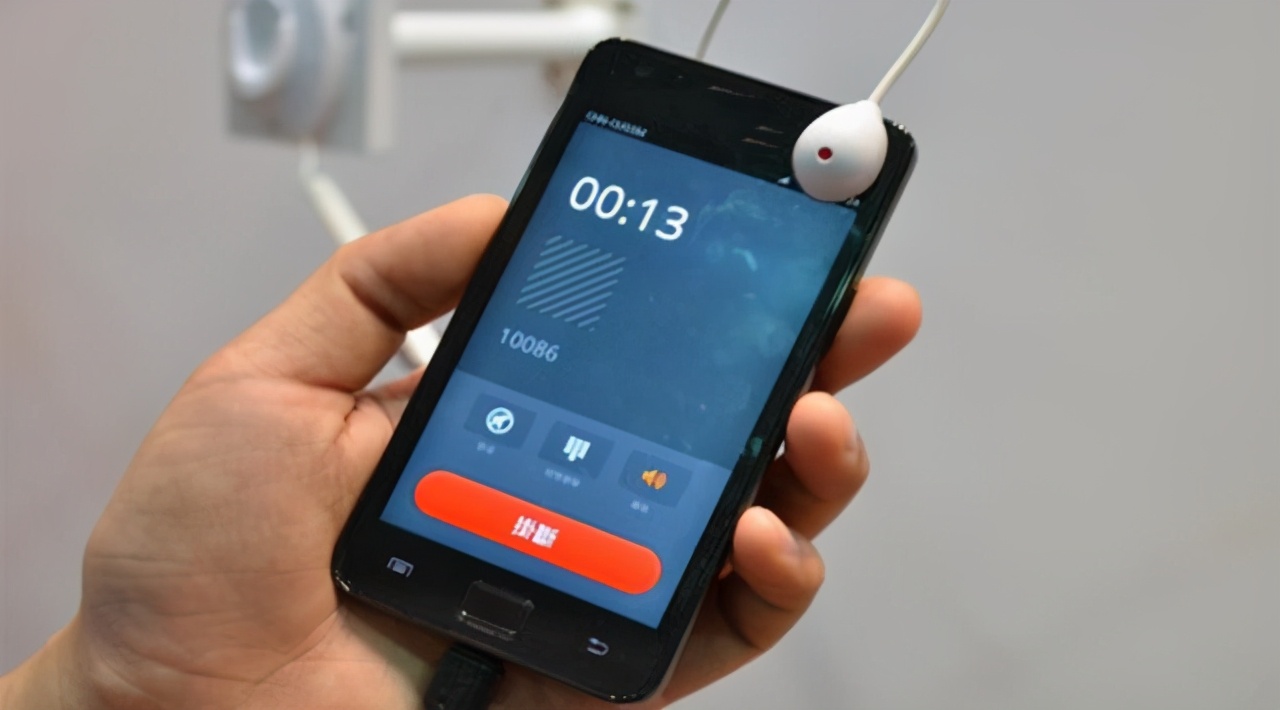 不会录音如何用剪映录入字幕,不会使用智能手机咋办