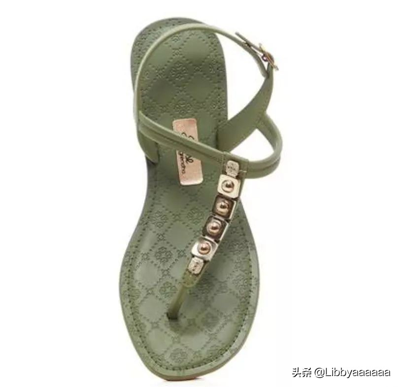 好物分享宝宝学步凉鞋,入手一双又软又舒服的凉鞋