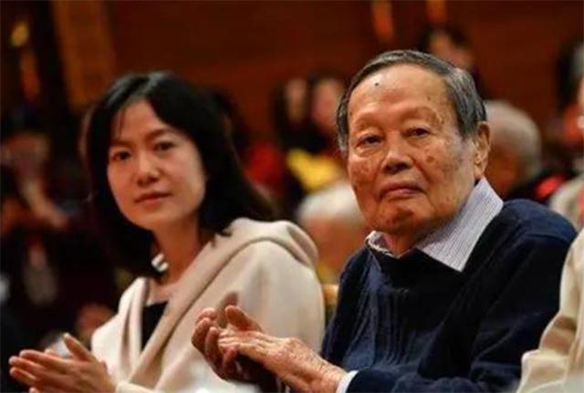 翁帆父亲的婚姻简介,翁帆父亲如何评价女儿婚姻