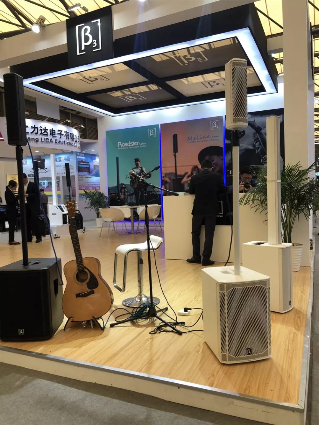 上海民族品牌展销会,上海汽车展中国崛起