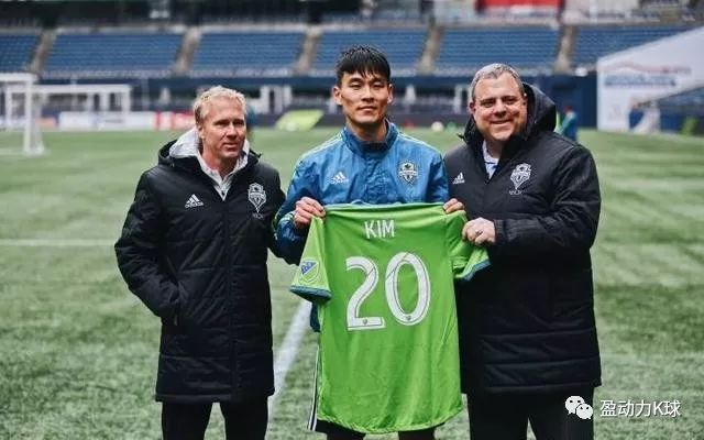 美职联足球单刀大战,美职联全明星vs阿森纳技巧挑战赛