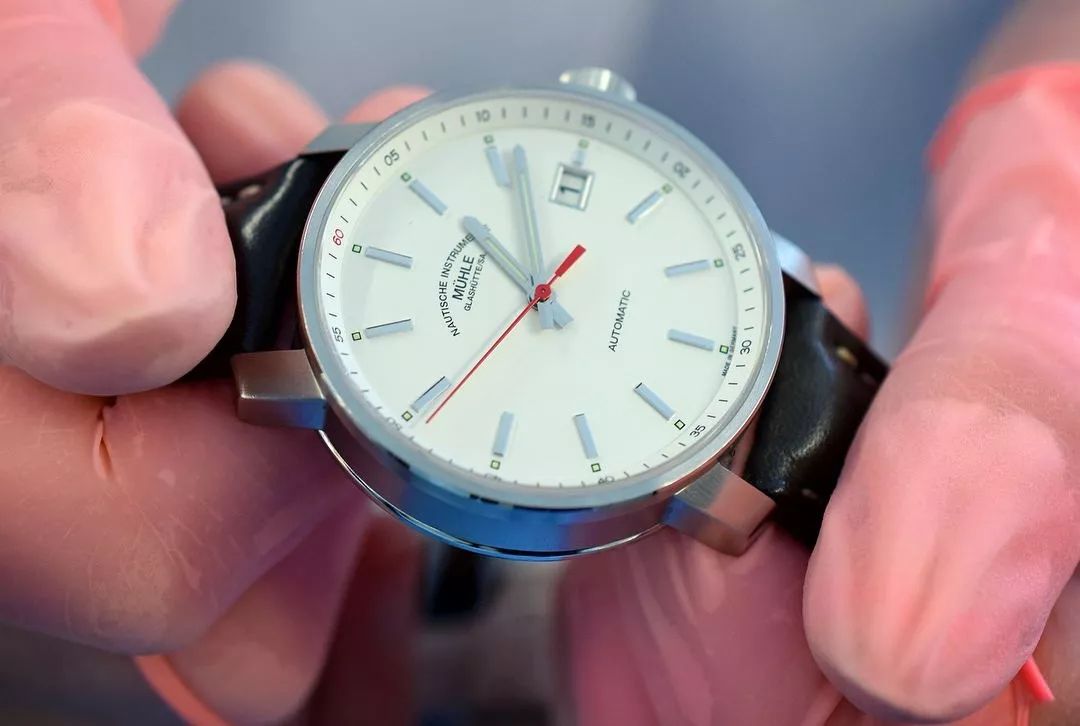 秋季手表保养省钱指南：自己动手丰衣足食