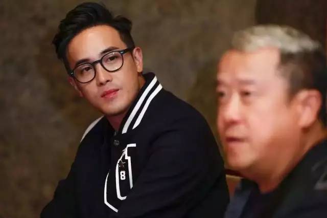 曾志伟妻子去世，引出一段港片江湖父子隐秘往事