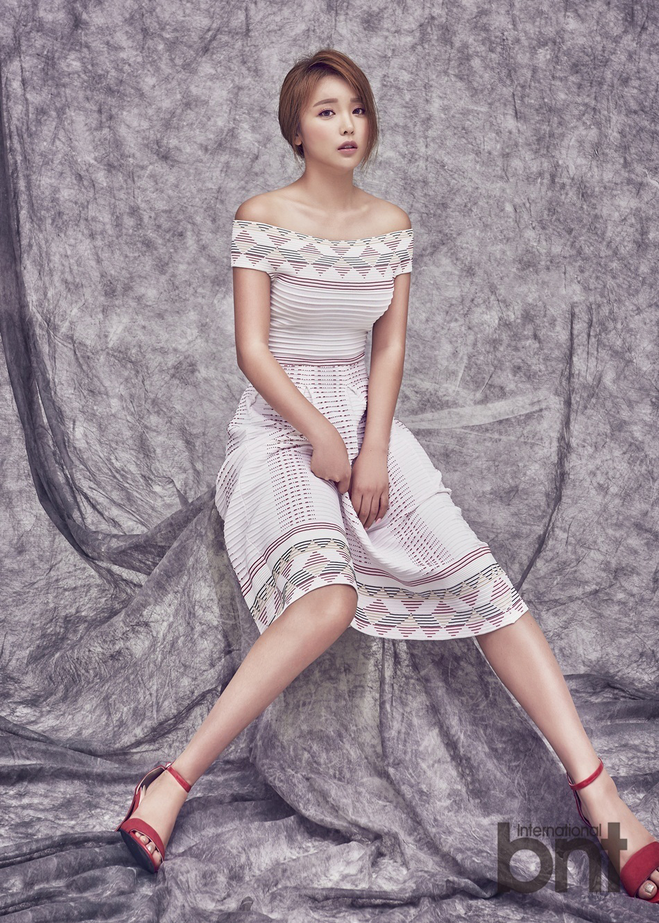 洪真英2015年视频,洪真英近期