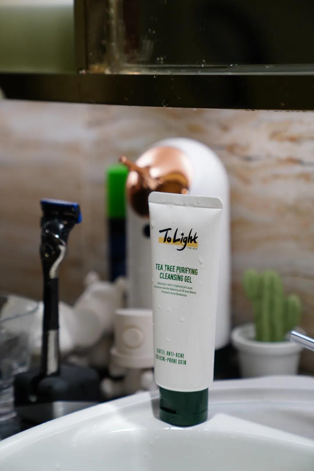 男士积雪草小气泡洗面奶,积雪草男士洗面奶