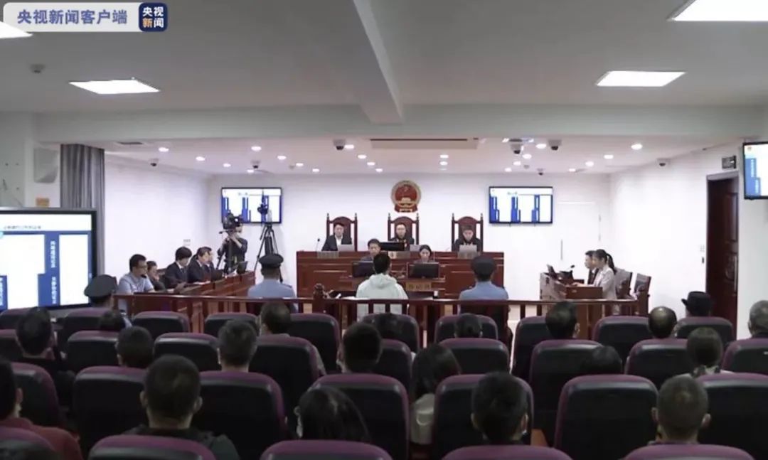 去年关于网络性侵事件 (网传男子直播间性侵初一女生)