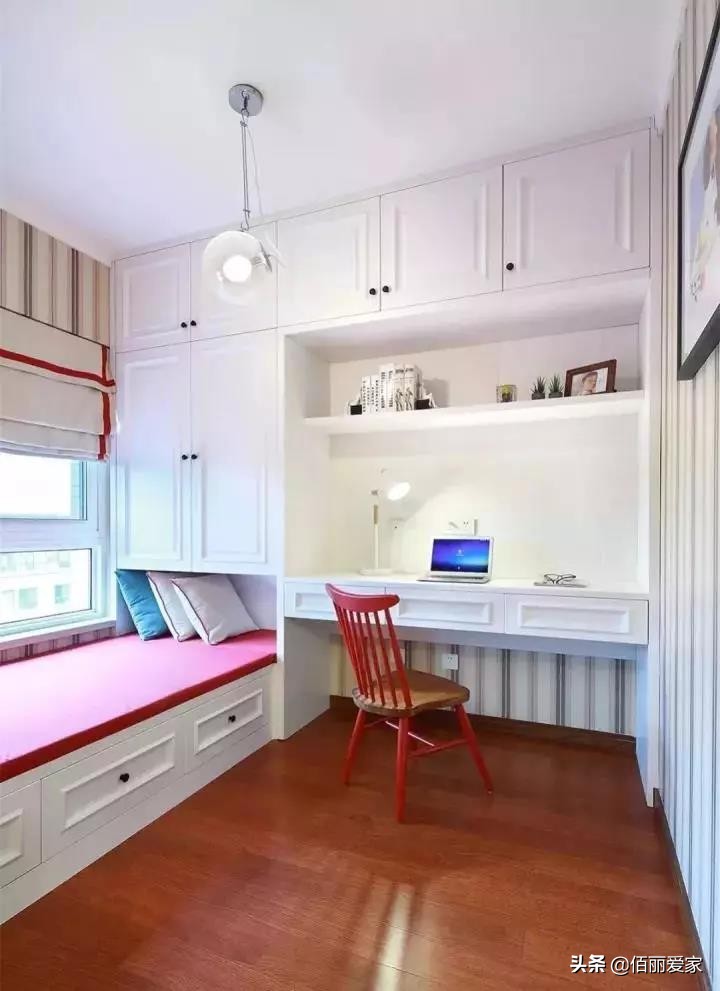 小户型次卧太小了，不如设计榻榻米+柜子，参考这9个案例很实用