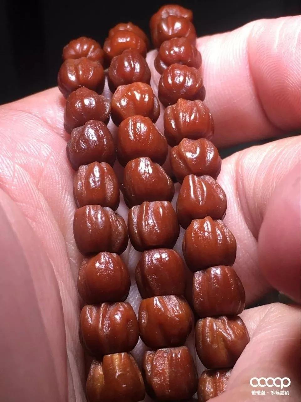 文玩界的万能油是什么油,文玩油和食用油有区别吗