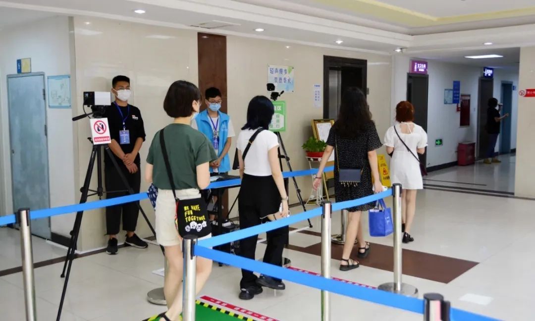 回顾：全面线下复课第一周，这依旧是你熟悉的西财课堂！