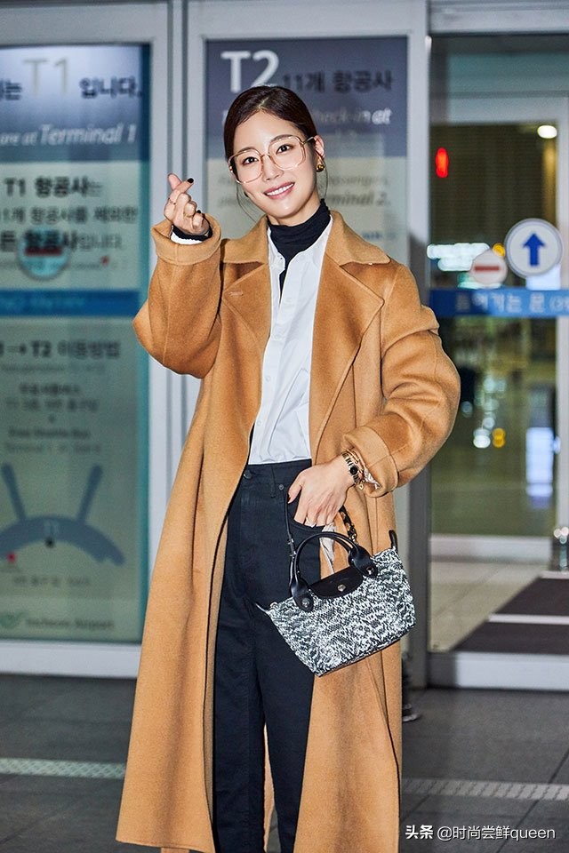 郑秀妍okay获最佳舞台,郑秀妍机场照片2018
