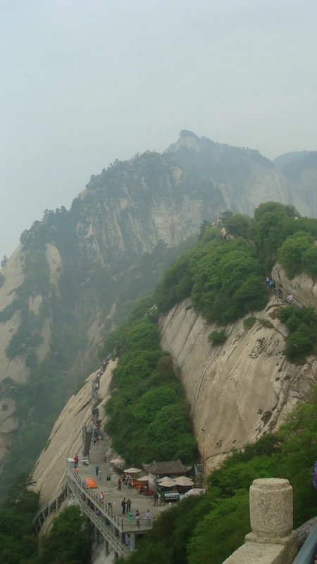 华山北峰到中峰东峰时间,北峰到东峰一定通过中峰吗