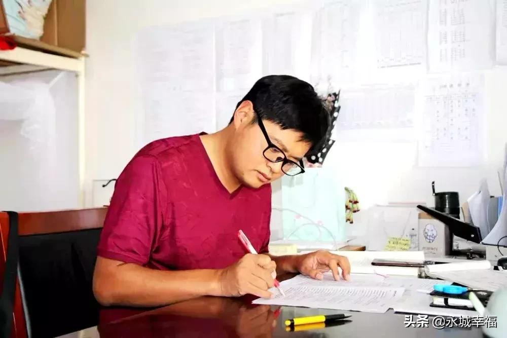 永城市一高教师张银星：育人，遇自己