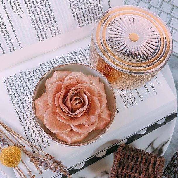 99元开售!彩妆界拉开年度大战,圣诞限量哪家强?