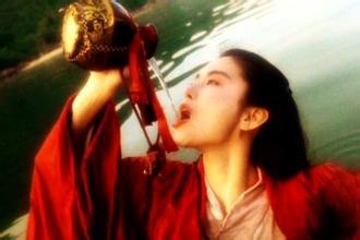 葵花宝典是一个什么样的武功,葵花宝典到底是谁的武功秘籍