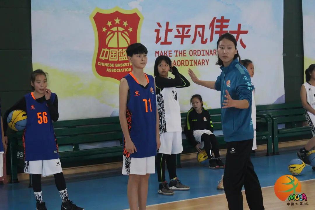 打篮球小伤怎么处理,打篮球常见的损伤及处理方法