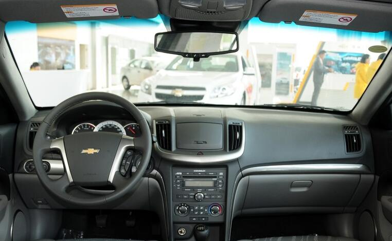 13年选家用车是13年6万公里的捷达还是同年8万公里的景程